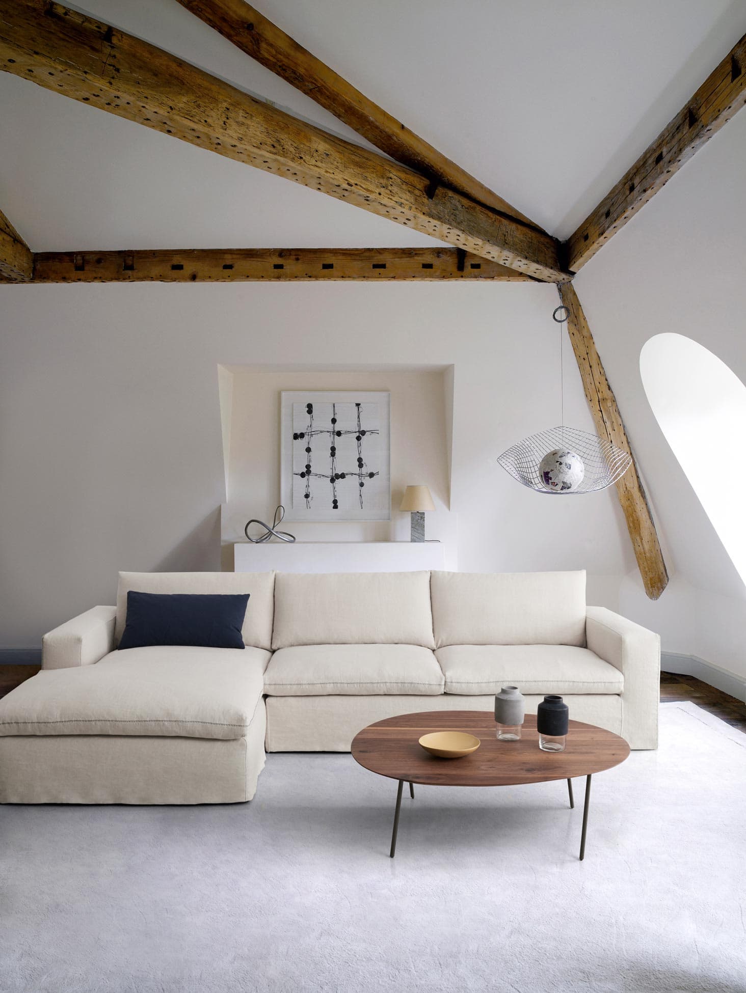 Hermes Sofa