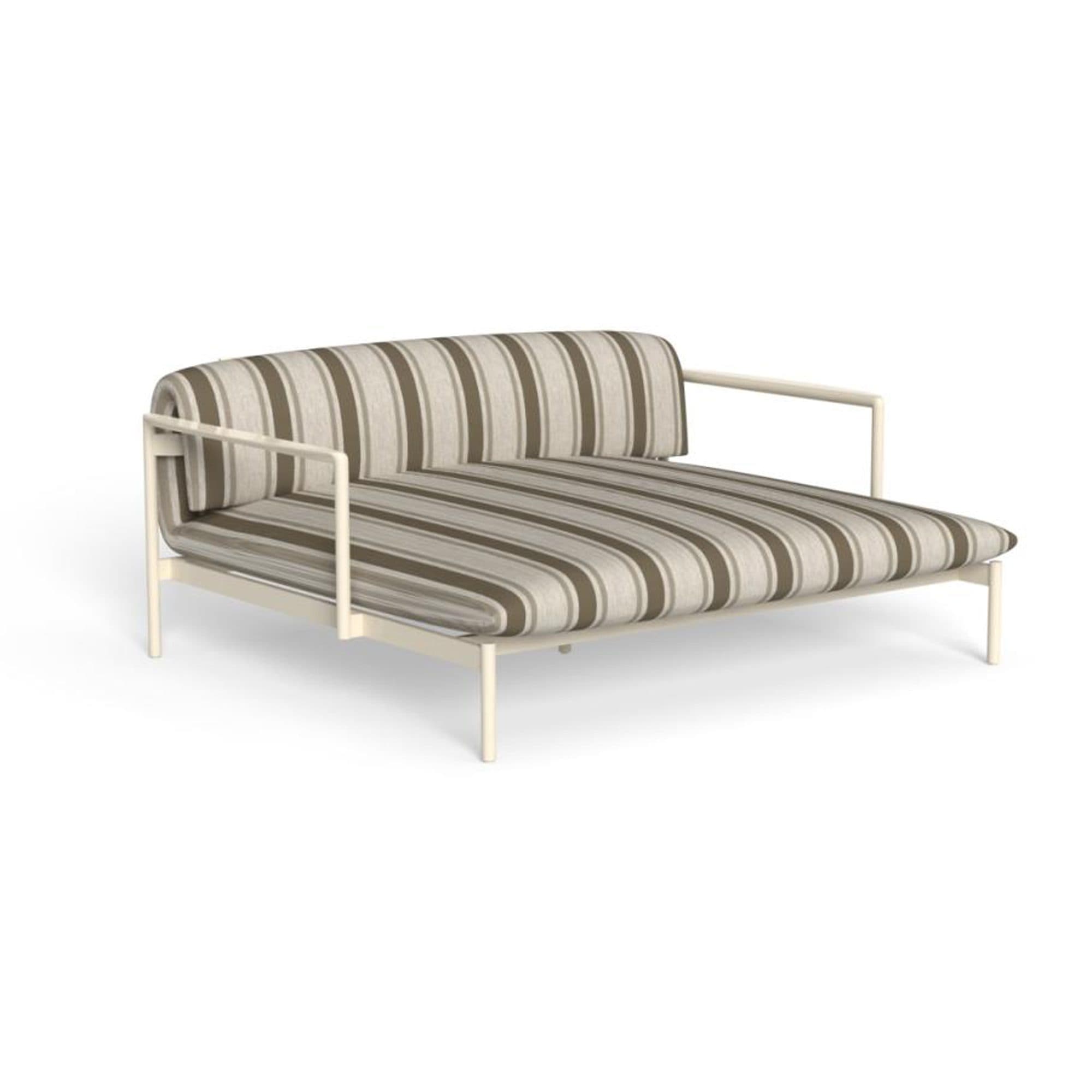Nalu Outdoor Lovebed
