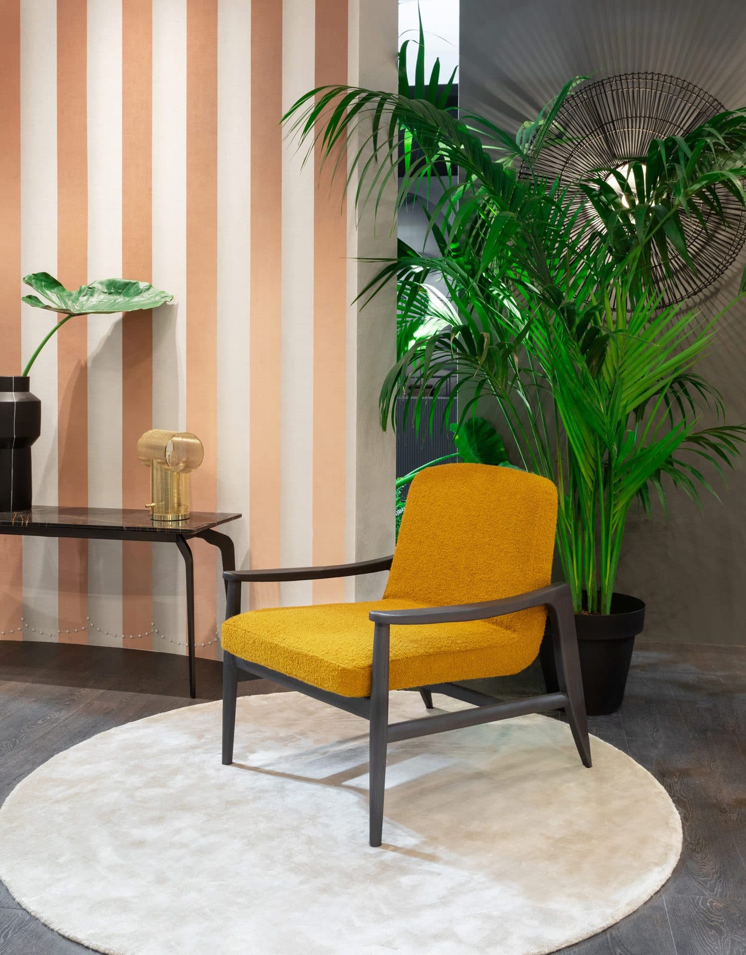 Eliot Armchair