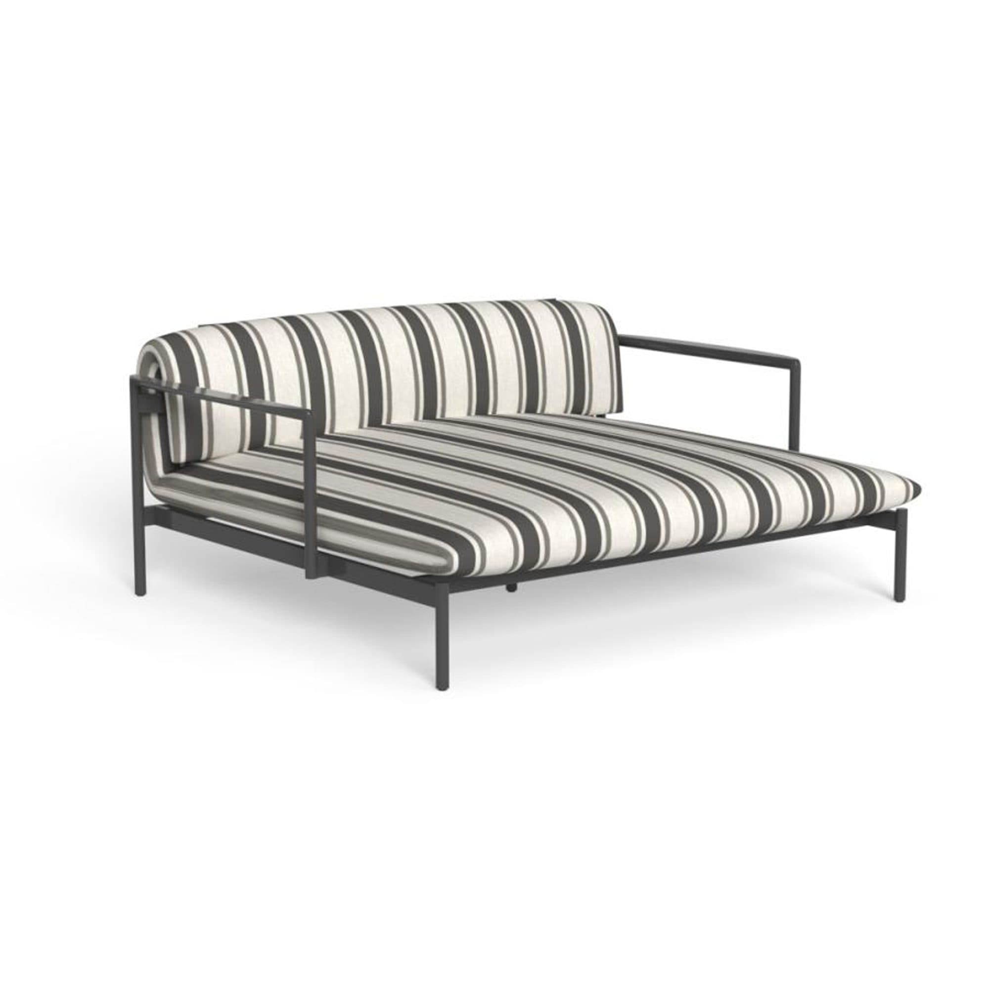 Nalu Outdoor Lovebed