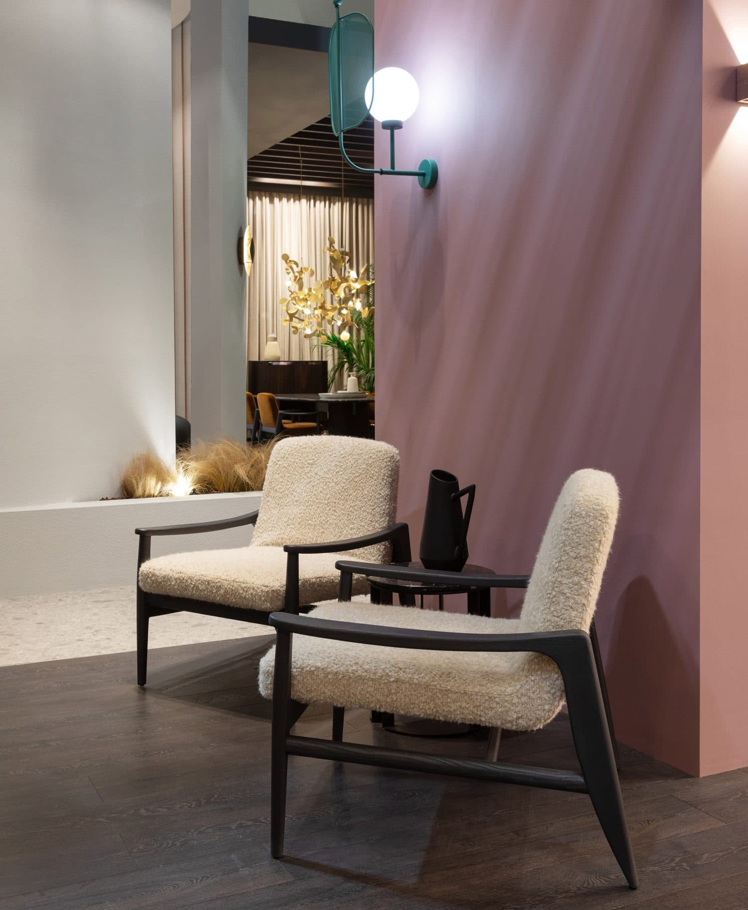 Eliot Armchair