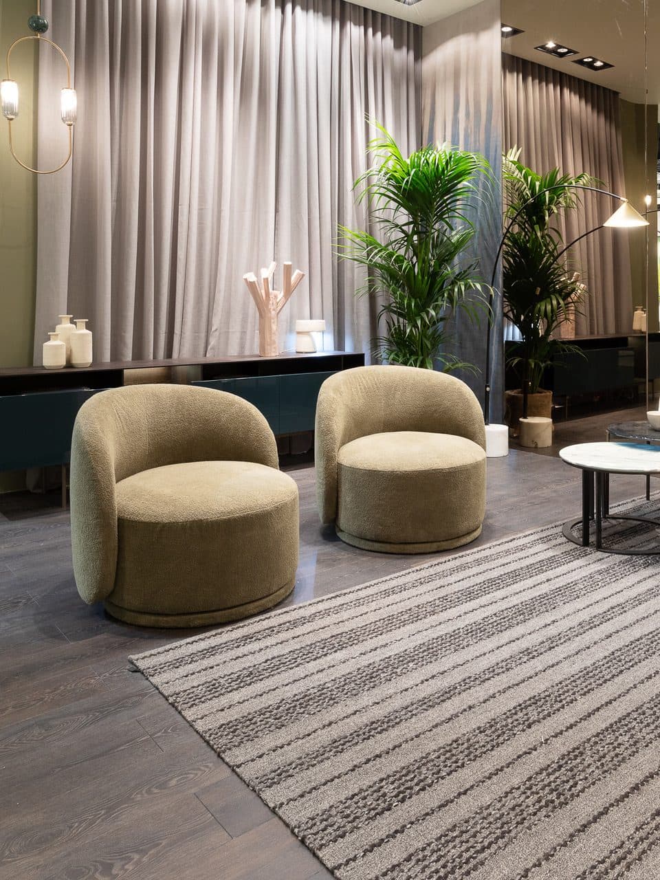 Philip Armchair